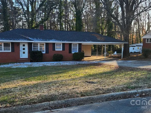 1125 Forestdale Dr, Salisbury, NC 28144