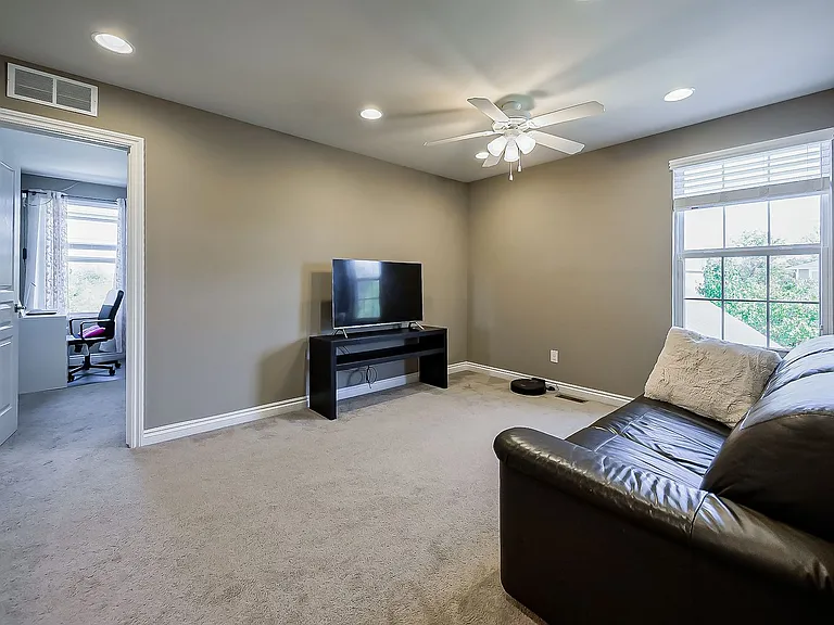 23431 Crooked Tree Ct S — Photo 28