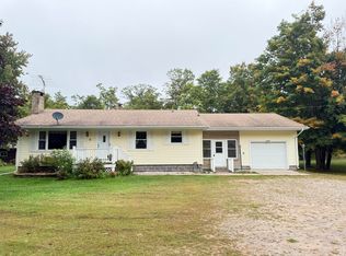 5825 E Fifteen Mile Rd, Barbeau, MI 49710