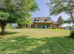 48127 Sam Martin Rd, Saint Amant, LA 70774