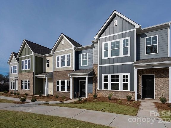 2nd image of 1205 Foundry Dr #104/0104