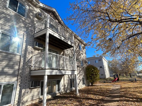 2651 Moundsview Dr, Saint Paul, MN