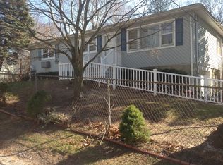 40 Dryad Rd, Rocky Point, NY 11778