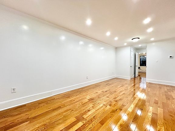 3rd image of 1105 Herkimer St APT 2