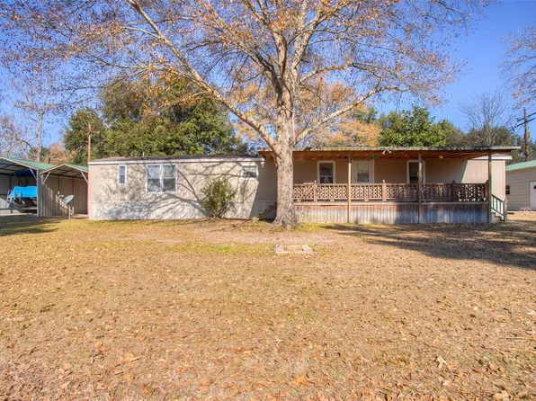 179 Mercury Dr, Trinity, TX 75862