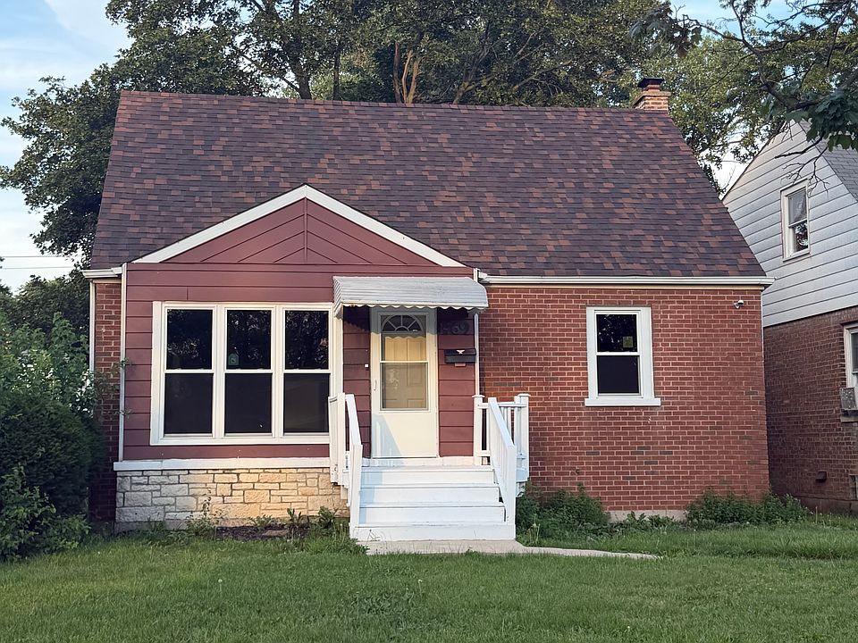 1st image of 1469 Forest Ave