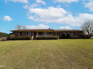 2037 Rice Rd, Sanford, NC 27330