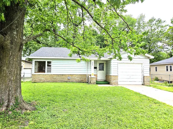 2229 N Kellett Avenue, Springfield, MO 65803