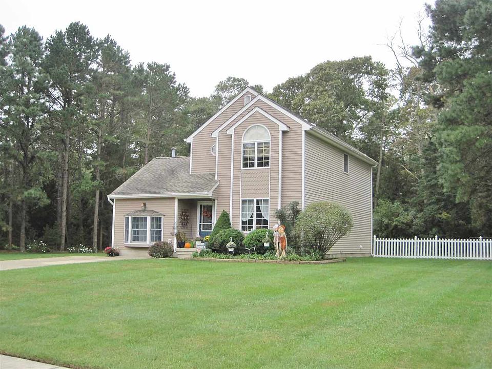 1st image of 14 Evio John Ct