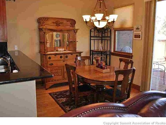 3rd image of 48 Oak Ln