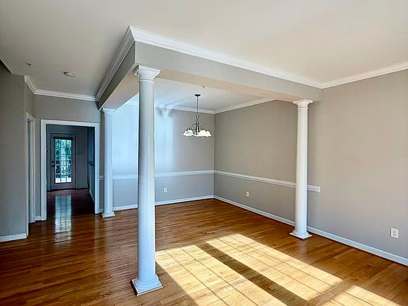 3rd image of 13772 Lambertina Pl