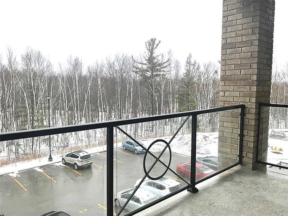 2nd image of 40 Ferndale Dr S #309