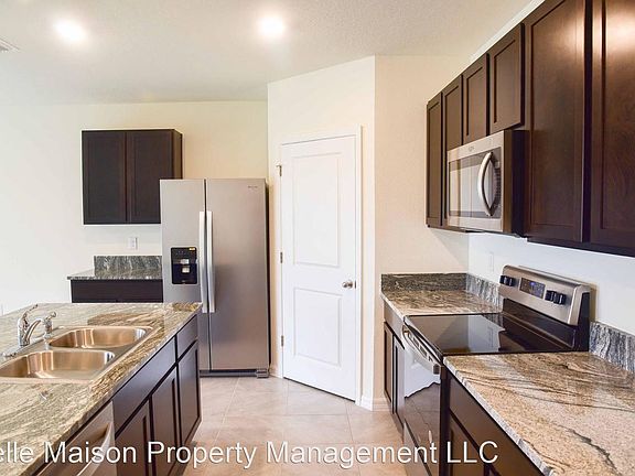 5th image of 5495 Oxford Gray Dr