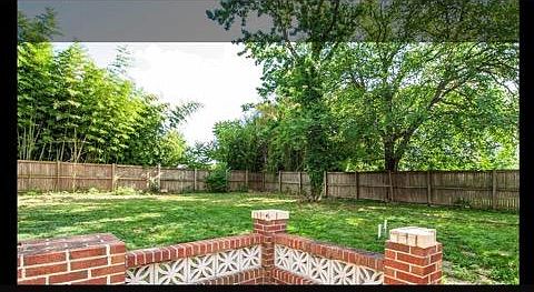 2nd image of 3309 Andover Pl