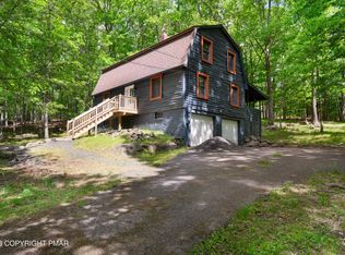 3307 Westminster Dr, East Stroudsburg, PA 18302
