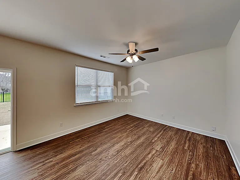 3114 Esquire Dr — Photo 23