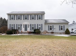 6880 Cadyville Rd, Livonia, NY 14487