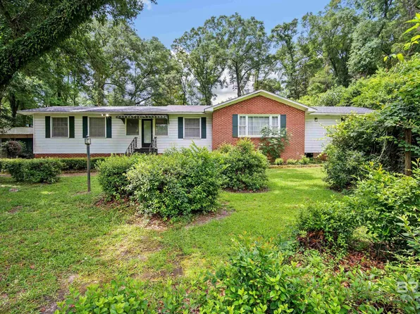 5405 Dogwood Ct, Mobile, AL 36693