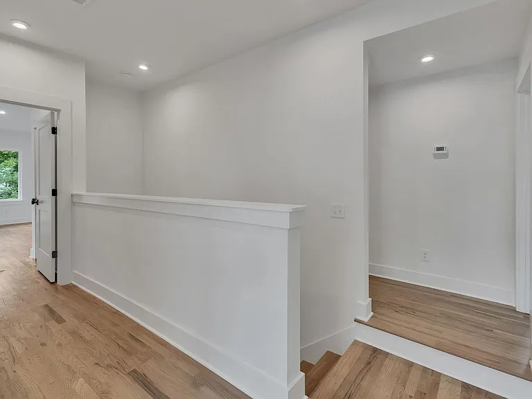 5917 Robertson Ave — Photo 19
