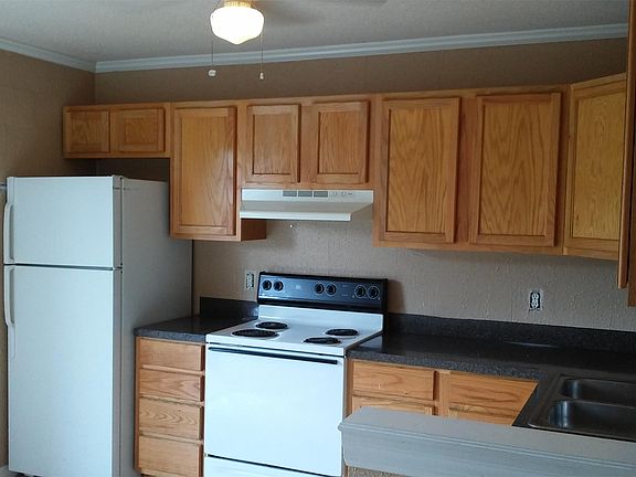 3rd image of 7780 County Road 2193 APT 36