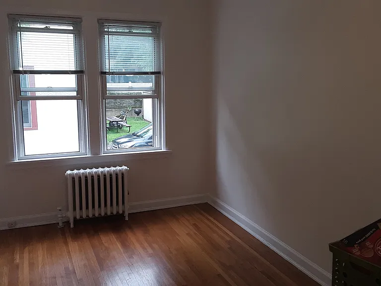 2812 Xerxes Ave S #101 — Photo 9