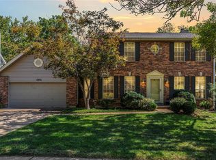 464 Terrington Dr, Ballwin, MO 63021