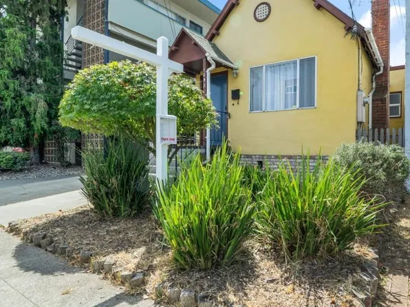 1058 Kains Ave, Albany, CA 94706