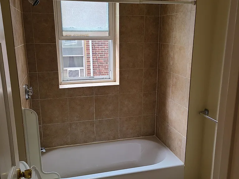 1197 Commonwealth Ave #9 — Photo 9