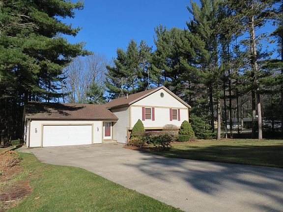 2nd image of 12888 Sikkema Dr