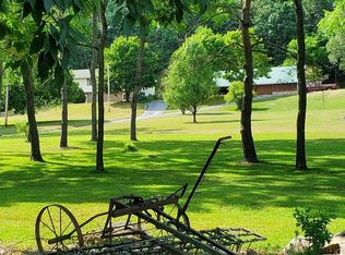 102 Stone Fence Rd, Centre Hall, PA 16828