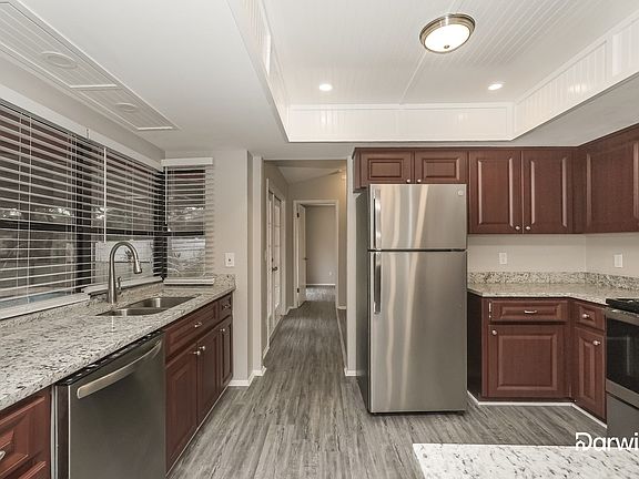 2nd image of 7392 Flyway Dr