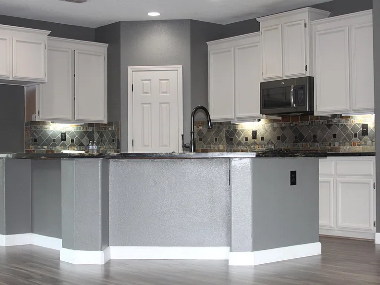 5404 Friesian Way — Photo 8