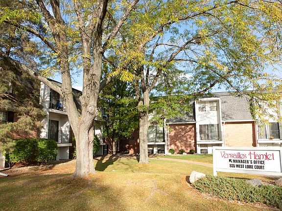 4th image of 935 W Loire Ct #1ST