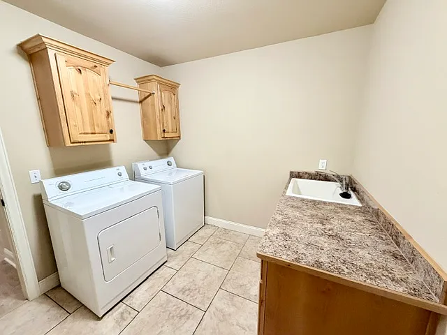 2904 W Old Farmington Rd — Photo 17