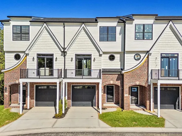 3109 Liberty Cir, Lexington, KY 40509