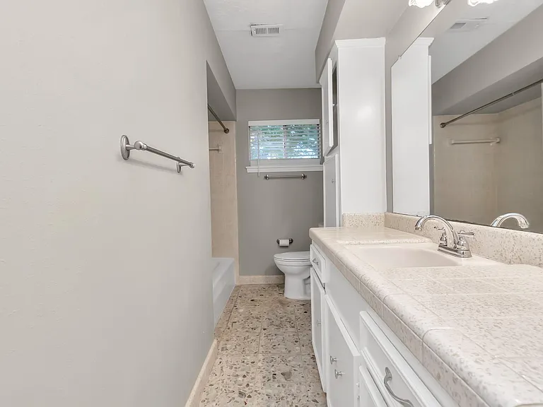 12526 Hazelwood Ln — Photo 28