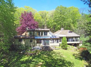 52 Goodridge Rd, Redding, CT 06896