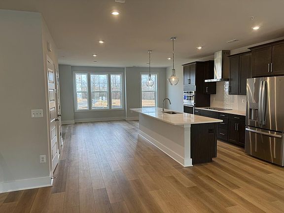 5th image of 534 Greybull Walk #516