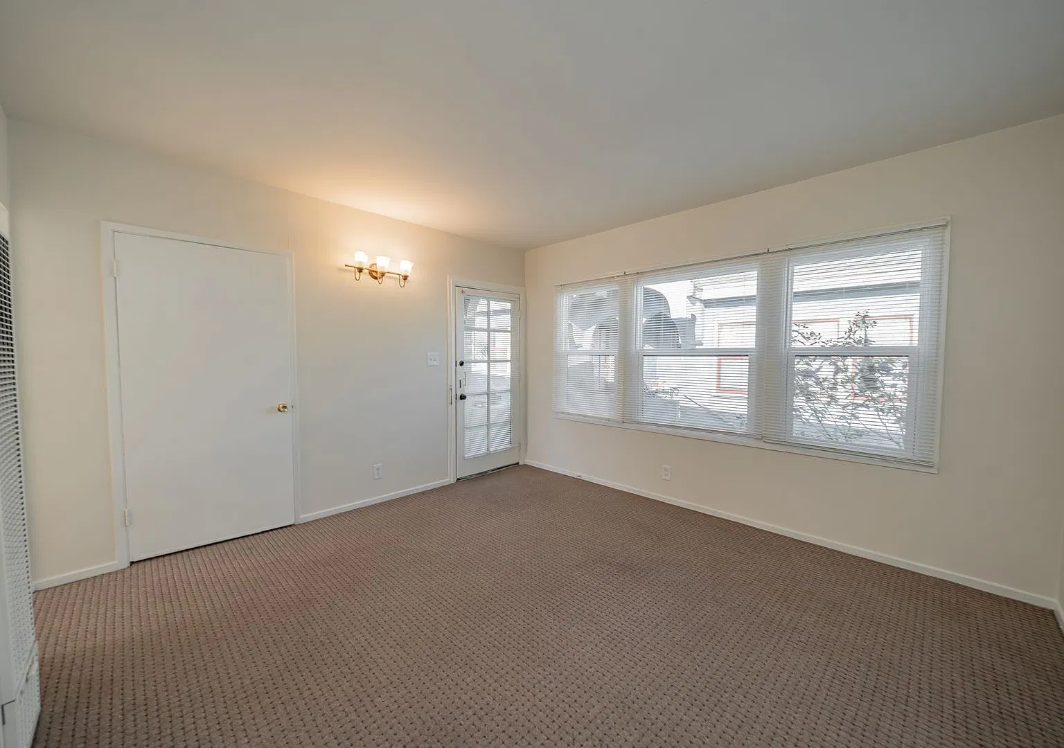 1315-1321 Dwight Way — Photo 2