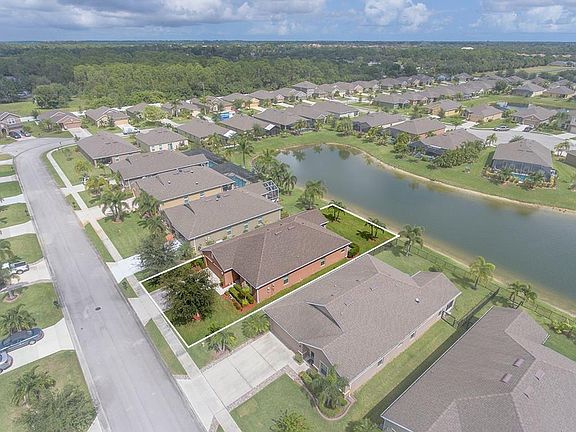 5th image of 8090 Westfield Cir