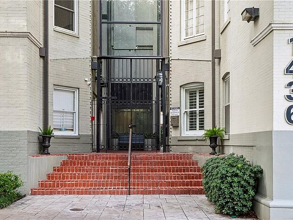 3rd image of 1436 Jackson Ave #5A