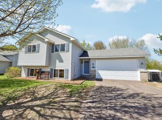 721 Horseshoe Ln, Braham, MN 55006
