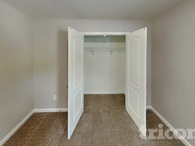 9203 Putnam Pl — Photo 13