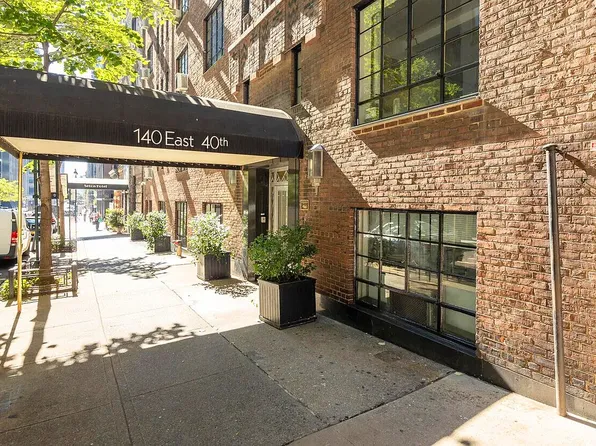 140 E 40th St APT 9C, New York, NY 10016