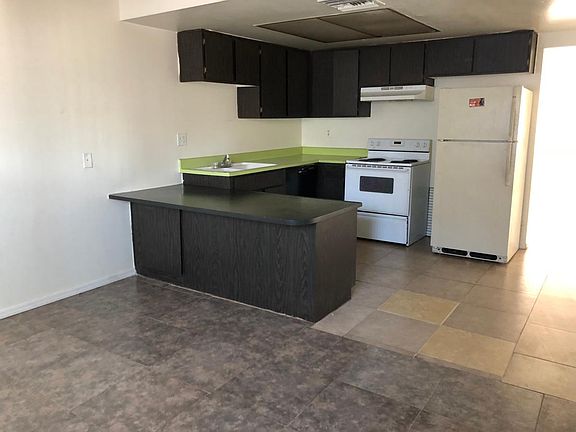 4th image of 4424 N 53rd Ln APT 3