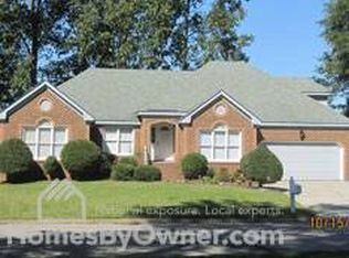 311 Barcelona Dr, Chesapeake, VA 23322