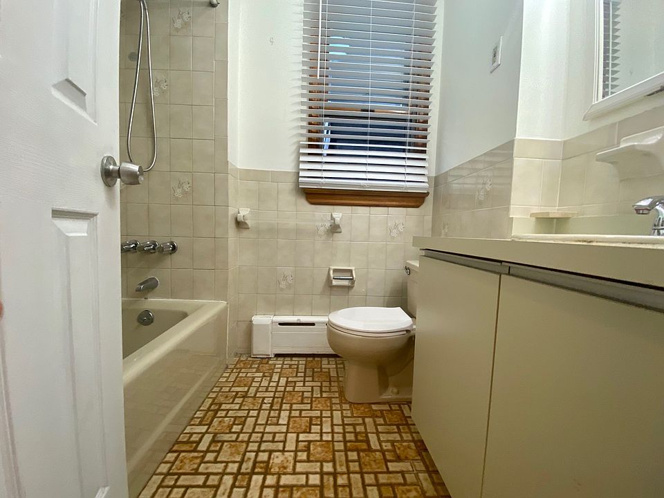 2nd image of 68-11 59th Rd