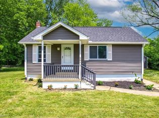 2973 Colon Dr, Akron, OH 44321