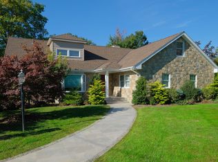 44 Dorchester Rd, Scarsdale, NY 10583