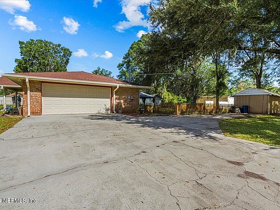 5th image of 755 MANSON Lane